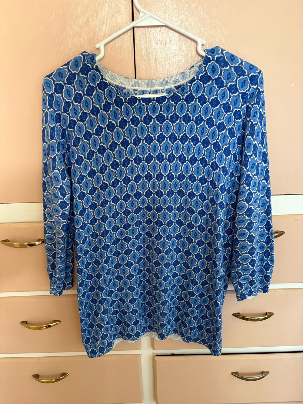 Old Navy Blue and White Geometric Long Sleeve Top